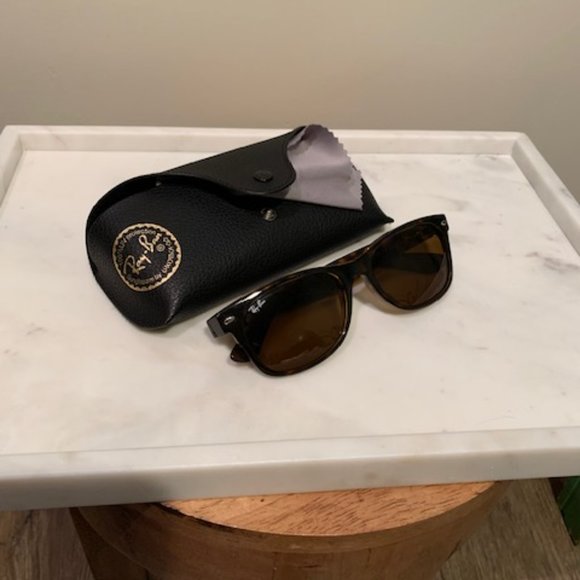 Ray-Ban Accessories - Ray-Ban Wayfarer Sunglasses - Tortoise